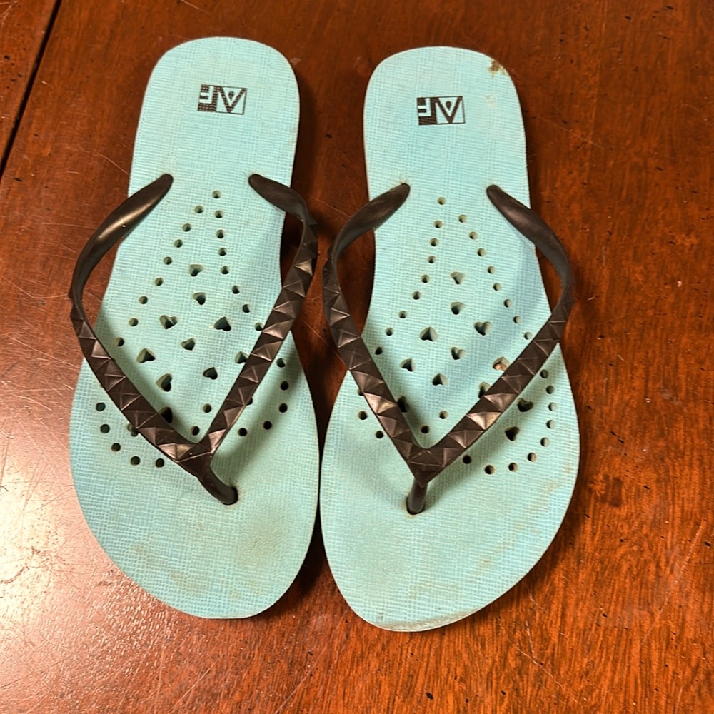 Flip flops